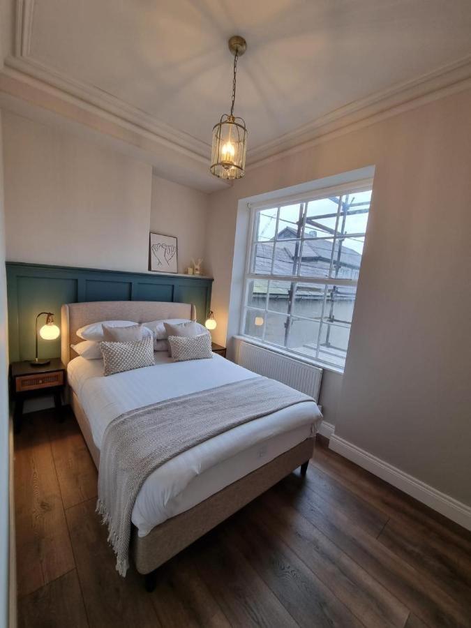 The Auction House Apartment เบลฟาสต์ ภายนอก รูปภาพ