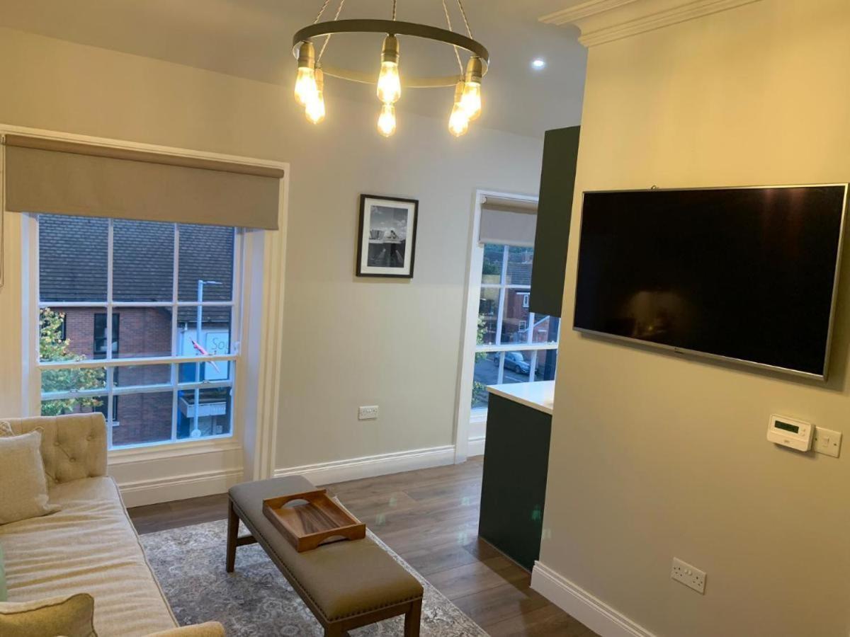 The Auction House Apartment เบลฟาสต์ ภายนอก รูปภาพ